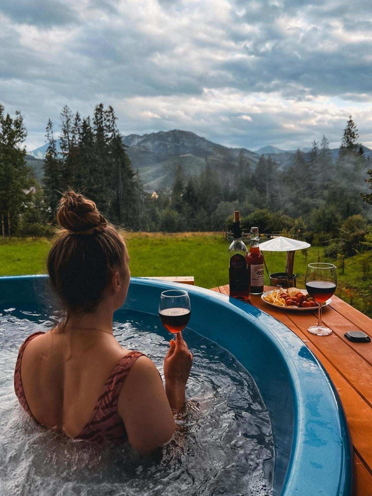 Willa Na Polanie Z Jacuzzi Кошелско Екстериор снимка